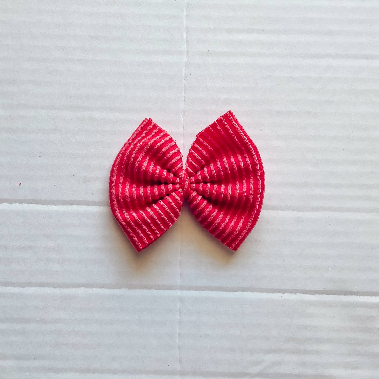 Red Waved Bow